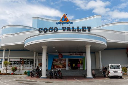 Cenang Supermarket 1 cenang supermarket