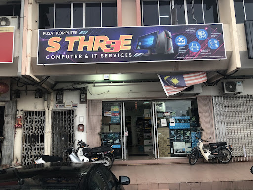 S Three Computer Software& Hardware