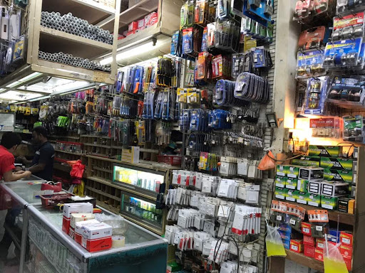 Syarikat Standard Hardware Supply Syarikat Standard Hardware Supply