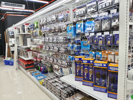 TOOLBOZ HARDWARE