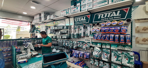 TOTAL One Stop Tools Station