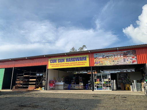 Cun Cun Hardware