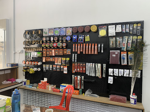 YSJ HARDWARE TRADING
