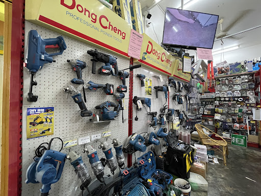 YEE TAT HARDWARE TRADING SDN BHD