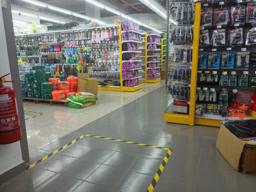 MR.DIY PLUS