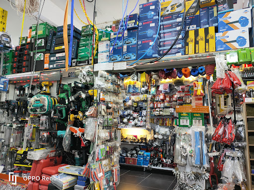 Top Hardware Store Trading